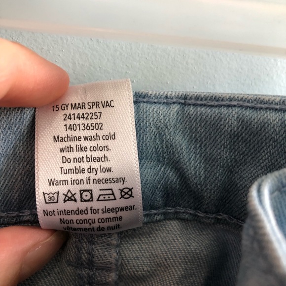 GYMBOREE | Light Denim Bermuda Shorts - Picture 4 of 5